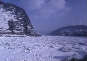 Geschlossene Eisdecke Brauselay/Mosel