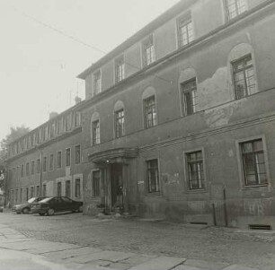 Glauchau, Verwaltungsgebäude, Straßenansicht