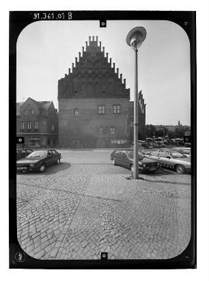 Jüterbog, Markt 21. Rathaus (Baubeginn 1499). Ostgiebel