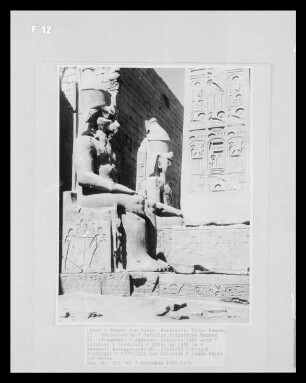 Östliche Sitzfigur Ramses II.