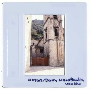 Kotor, Kathedrale : Nordwestansicht mit Turmfassade