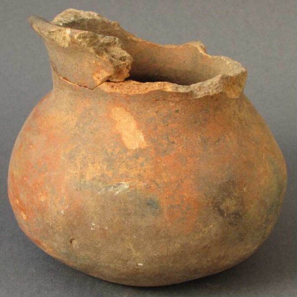 Clay vessel