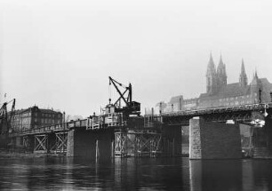 Bau der Meißner Straßenbrücke