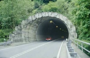 Apollotunnel, Portal
