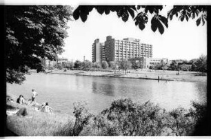 Kleinbildnegativ: Landwehrkanal, 1982