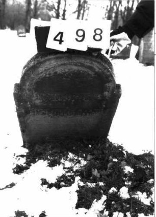 Grabstein 498