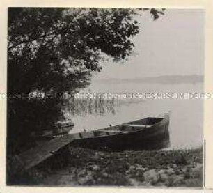 Boot auf einem See