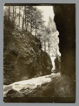 Im Tal des Almbaches bei Berchtesgaden, Almbachklamm