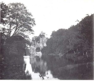 Externsteine in Horn Bad Meinberg. Blick auf die Externsteine von der Wasserseite gesehen. Stadtarchiv Detmold Bildarchiv Nr. 3984
