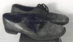 Herrenschuhe (1 Paar)