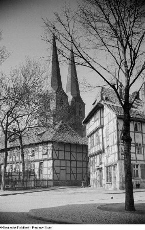 Ansicht der Sankt-Nikolai-Kirche von Süd-Ost