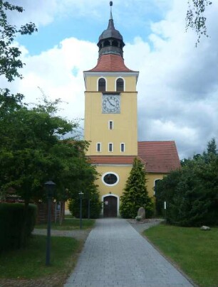 Grünefeld, Schönwalde-Glien, Paarener Straße