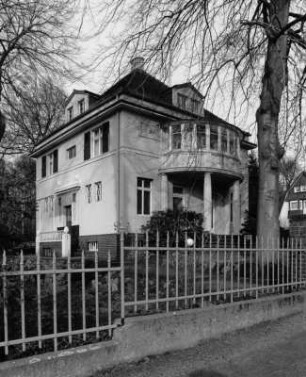 Darmstadt, Leo-Tolstoi-Straße 8