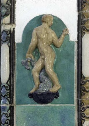 Stadtbad — Frauenschwimmhalle — Relief