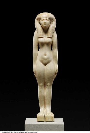 Elfenbeinfigur der Tadja