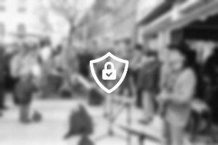 Verkaufsoffener Sonntag: Hindenburgstraße, bei Markt: Musikgruppe "Wells