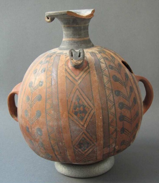 Clay vessel