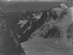 Mont Blanc : Landschaft der Mont-Blanc-Gruppe mit Blick zum Mont Maudit