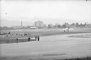 Freiburg: Lufthansa-Maschinen auf dem Rollfeld