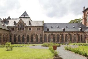 Zisterzienserkloster — Westflügel