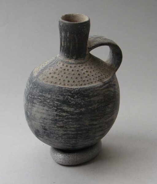 Clay vessel