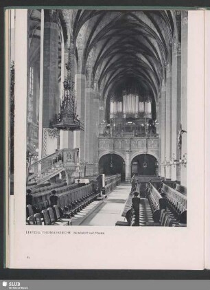 Leipzig, Thomaskirche. Mittelschiff nach Westen