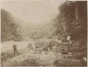 Bilder aus dem bolivianischen Urwald. Goldwäsche