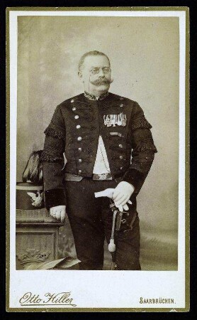 Velsen, Gustav von