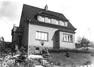 Roßwein bei Döbeln. Wohnhaus, König-Albert-Straße (Bergstraße) um 1930. Straßenansicht