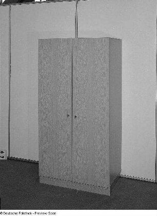 Schrank