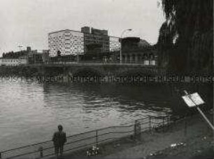 Grenzübergang an der Oberbaumbrücke