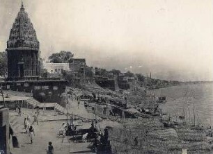 Varanasi (Benares), Indien. Tempel und Ghats am Heiligen Fluss Ganges