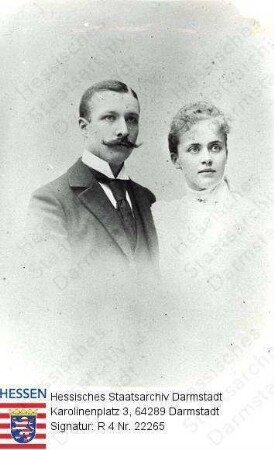 Müller, Gustav (1865-1919) / Porträt mit Ehefrau Lina geb. Hoffmann (* 1878),Brustbild