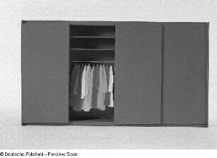 Anbauschrank (1980; Bräunig, Hochschule für Kunst und Design Halle (Burg Giebichenstein))