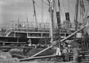 Am Hafen