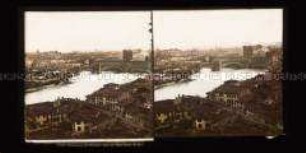 Blick über Stadt mit der Ponte Scaligero über die Etsch, Verona