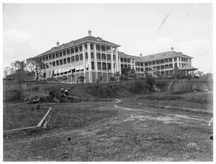 Panama-Stadt. Hotel Tivoli. Gartenansicht