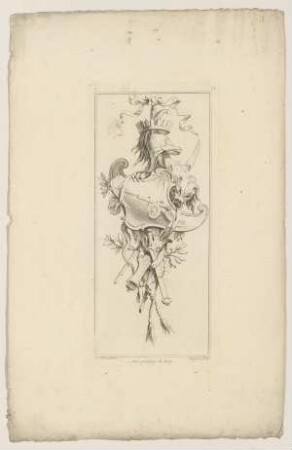 Trophäe (Premier livre de differentes trophées, Charpentier, Huquier, Taf. A 12)