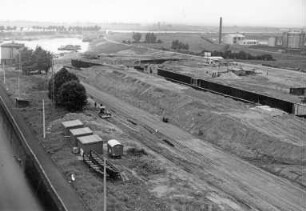 Bau der kleinen Schleuse Friedrichsfeld/Wesel-Datteln-Kanal