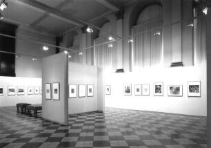 Dresden. Albertinum. Ausstellung (des Kupferstich-Kabinetts) "Andreas Feininger - photographs 1928-1988", 5.11.2000-14..2001. Raumaufnahme