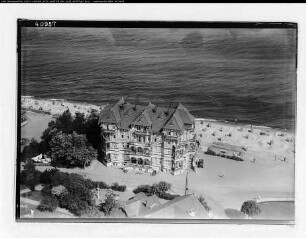 Arendsee (b. Brunshaupten), Restaurant Schloß am Meer