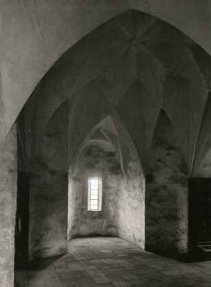 Stolpen. Burg. Johannisturm, Inneres, früheres Gerichtszimmer