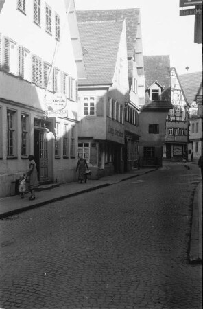 In Urach : Blick in eine Straße in Bad Urach