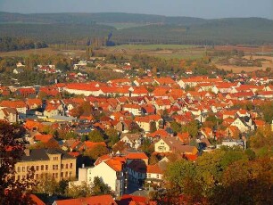 Blankenburg - Stadtübersicht : Blick vom Schlossplateau auf die Innenstadt von Blankenburg. Aufgenommen im Harz am 23. Oktober 2011