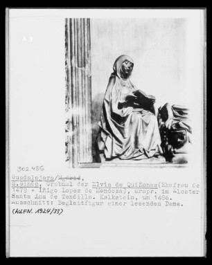 Grabmal der Elvia de Quiñones, Detail: Begleitfigur einer lesenden Dame