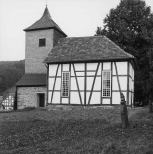 Ev. Kirche; Waldkappel, Haselweg 8