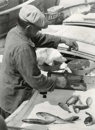 Fischverkauf im Hafen von Marseille