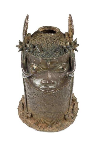 Memorial head of an Oba