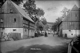 Mitteldorf mit Tischlerei Dost (re.) und Pferdefuhrwerk