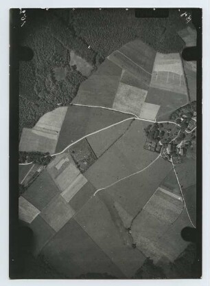 Luftaufnahme, Schweflinghausen (Rüggeberg): Ansicht, Ortsrand mit Wald und Feldern